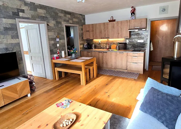 Pod Dumbierom Apartman *